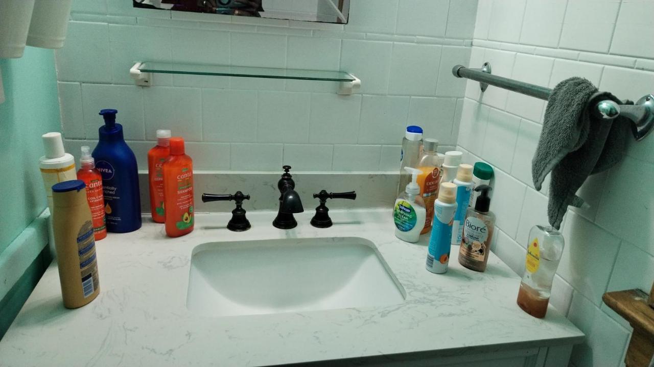 Cool And Affordable Apartment Гейлсберг Экстерьер фото